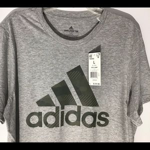 New large Adidas T-shirt for Men